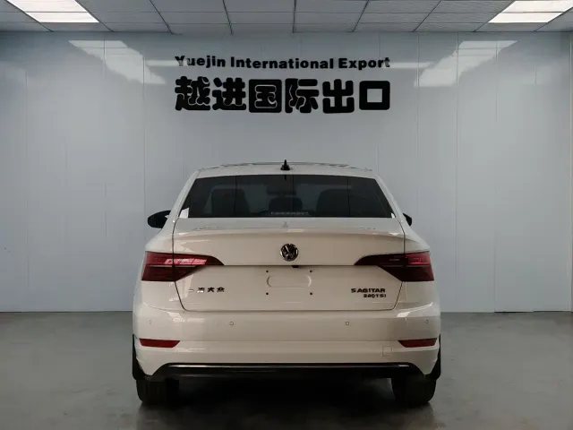 Volkswagen Sagitar — Фото автомобиля 9