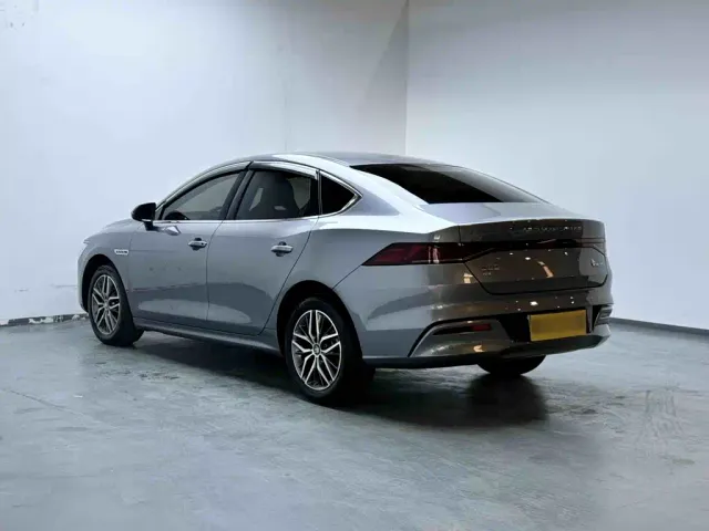 BYD Qin PLUS — Фото автомобиля 4