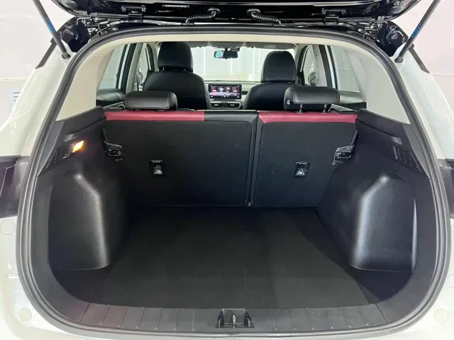 Geely Binyue — Фото автомобиля 15