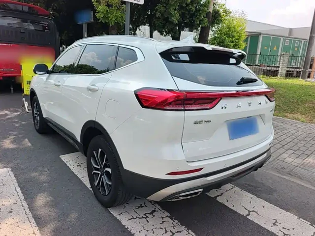 Haval H6 — Фото автомобиля 4
