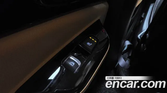 Kia Canival Carnival 4 поколение Дизель 9 мест Signature — Фото автомобиля 19