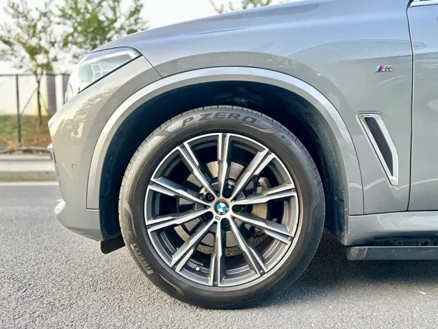 BMW X5 — Фото автомобиля 25