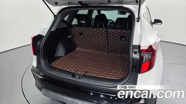 Kia Seltos Бензин 1.6 турбо 2WD — Фото автомобиля 29