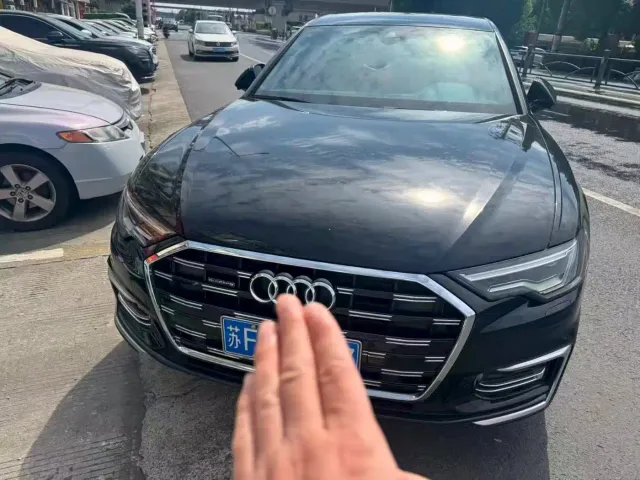 Audi A6L — Фото автомобиля 10