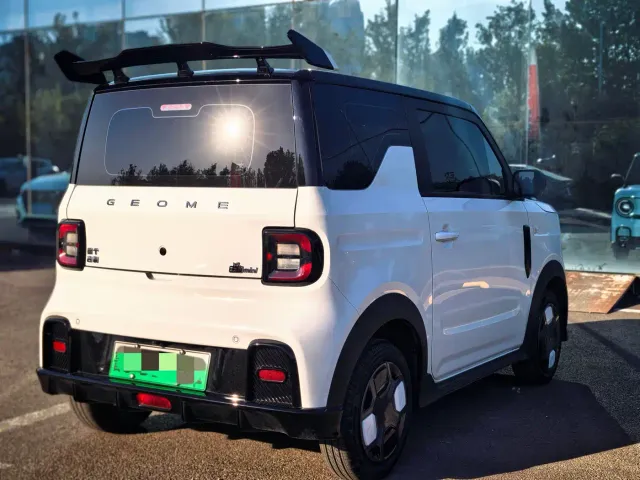 Geely Panda — Фото автомобиля 4