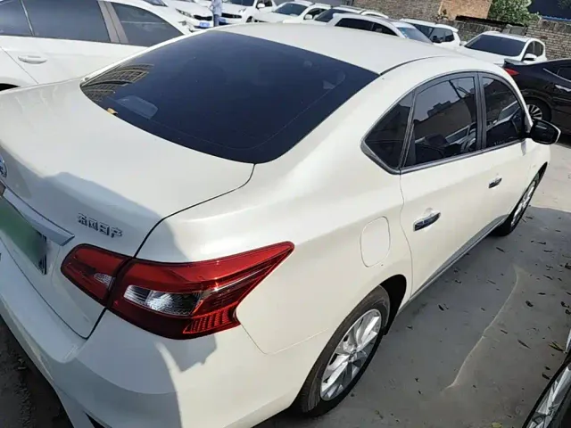 Nissan Sylphy — Фото автомобиля 6