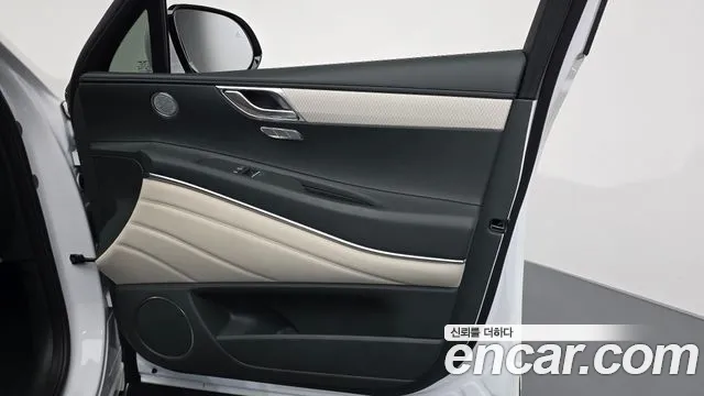 Genesis GV80 2.5T Бензин AWD — Фото автомобиля 23