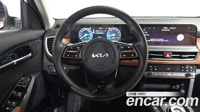 Kia Seltos — Фото автомобиля 19