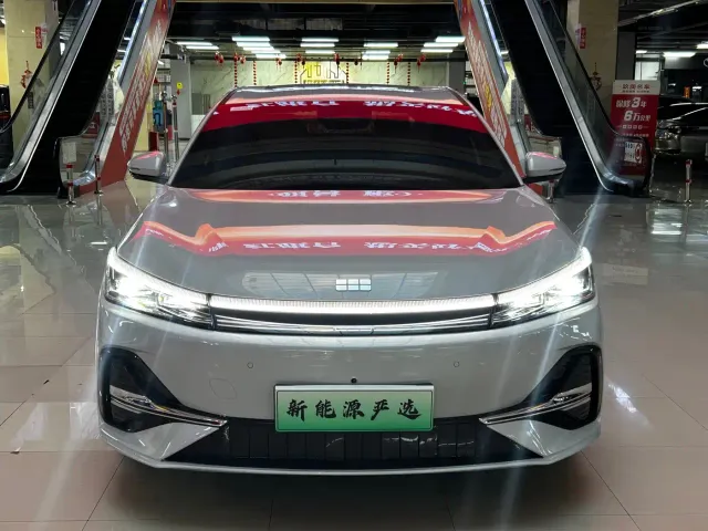 Geely Galaxy A7 — Фото автомобиля 2