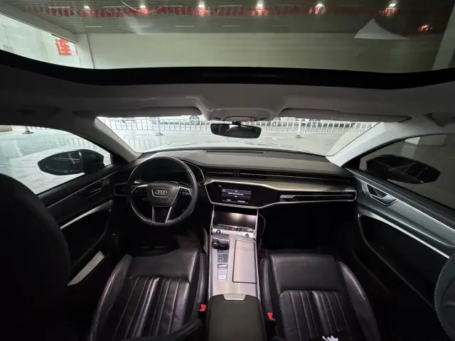 Audi A6L — Фото автомобиля 14