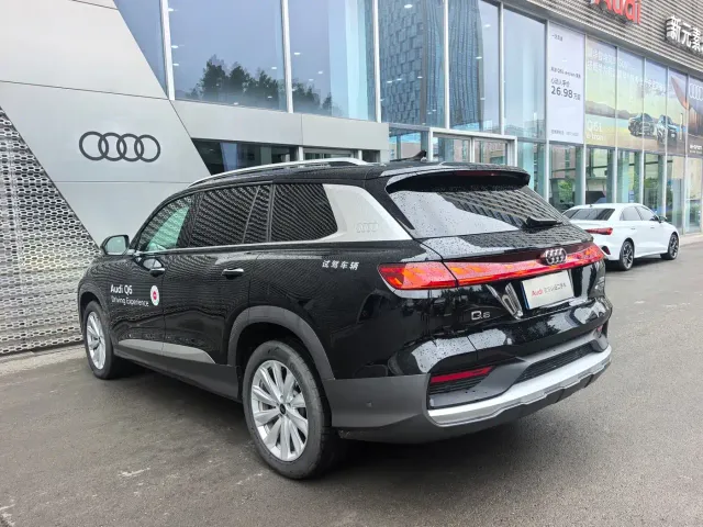 Audi Q6 — Фото автомобиля 7