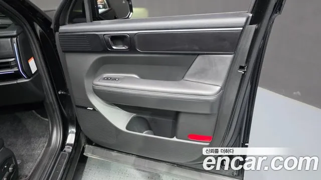 Hyundai Santa Fe MX5 — Фото автомобиля 13
