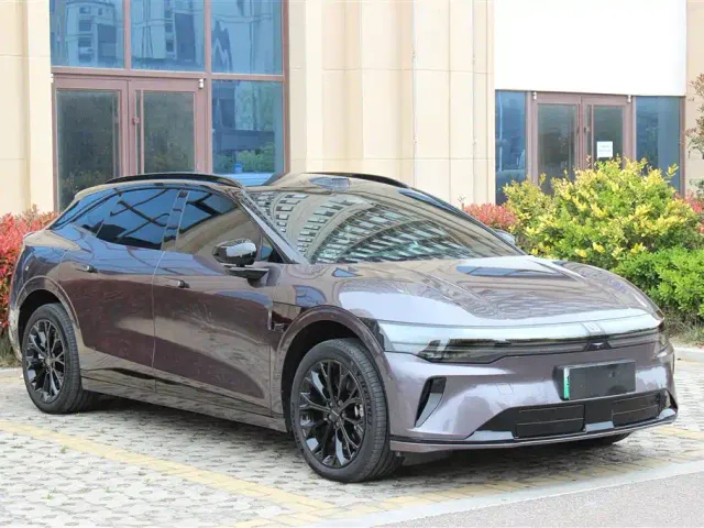 Zeekr 007 GT — Фото автомобиля 3