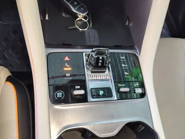 BYD Song PLUS — Фото автомобиля 13