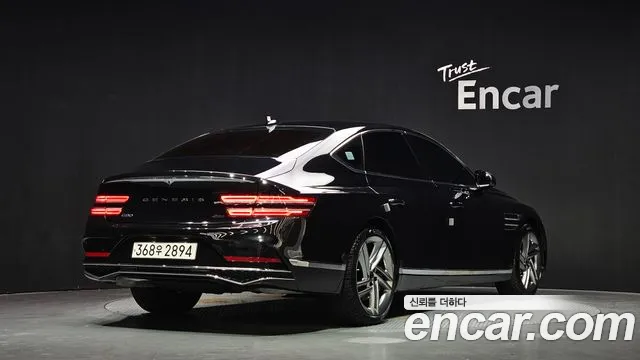 Genesis G80 RG3 — Фото автомобиля 2