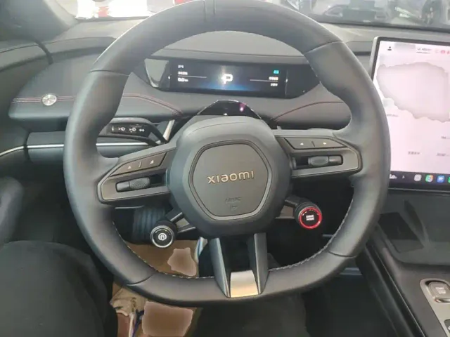 Xiaomi SU7 — Фото автомобиля 10
