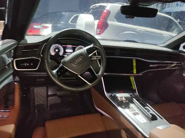 Audi A6L — Фото автомобиля 5