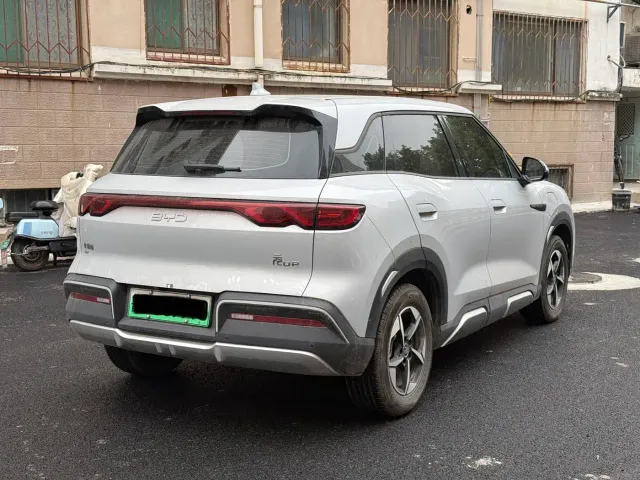 BYD Yuan UP — Фото автомобиля 3
