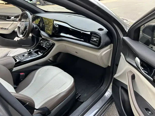 BYD Qin PLUS — Фото автомобиля 12