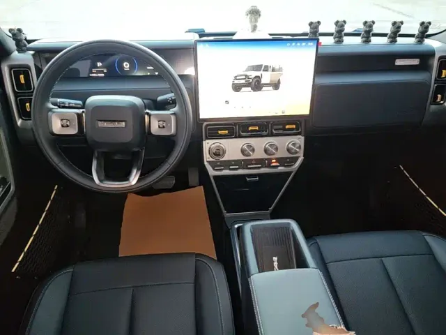 iCAR V23 — Фото автомобиля 9
