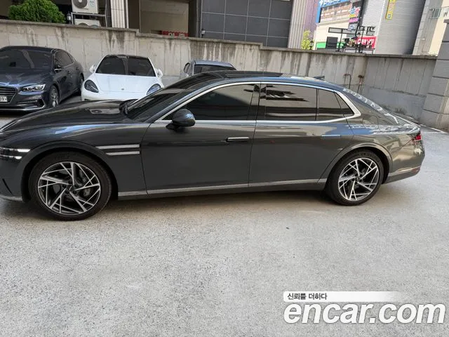 Genesis G90 RS4 — Фото автомобиля 6
