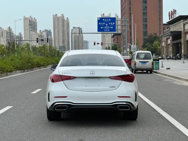 Mercedes-Benz C-Class — Фото автомобиля 5