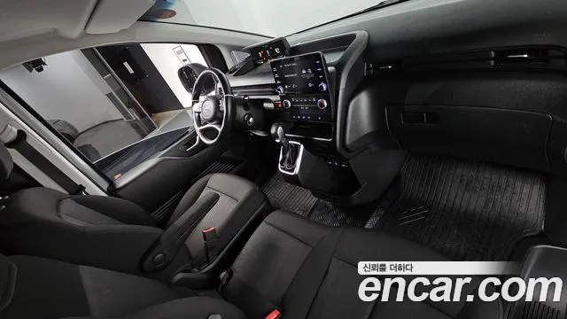 Hyundai Staria — Фото автомобиля 10