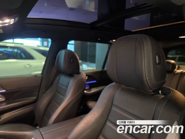 Mercedes-Benz GLS-Class — Фото автомобиля 19
