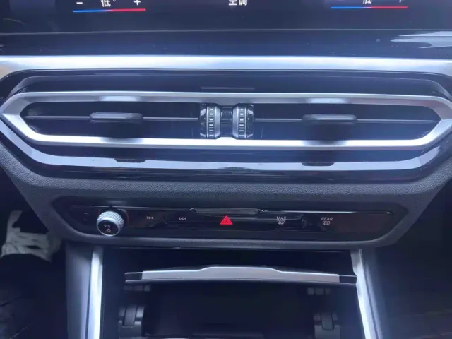 BMW 3 Series — Фото автомобиля 15