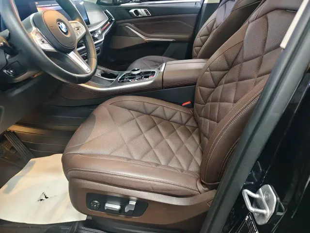 BMW X5 — Фото автомобиля 4
