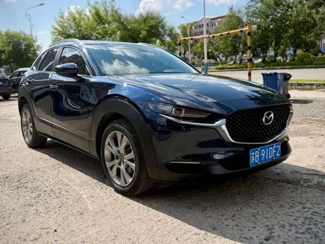 Mazda CX-30 — Фото автомобиля 3