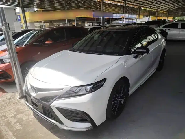 Фотография автомобиля — Toyota Camry