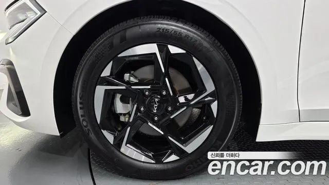 Kia K5 Новый K5 3 поколение 2.0 LPi(Для проката) — Фото автомобиля 5