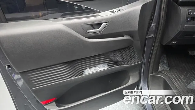 Hyundai Staria — Фото автомобиля 14