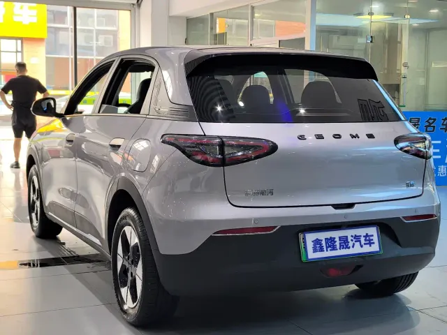 Geely Starry Wish — Фото автомобиля 15