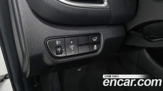 Kia Seltos New — Фото автомобиля 18