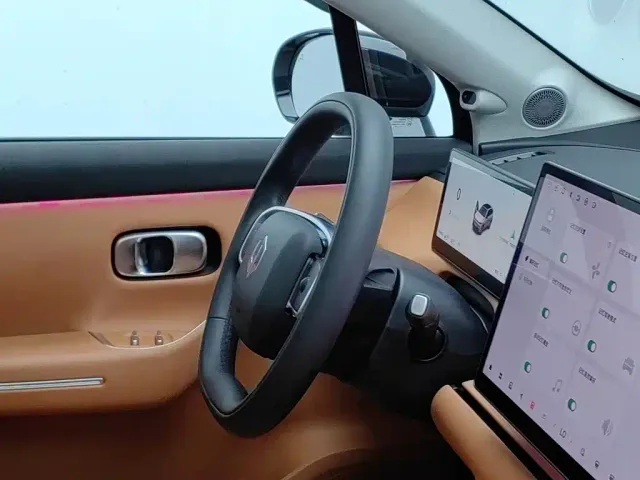Leapmotor C10 — Фото автомобиля 22