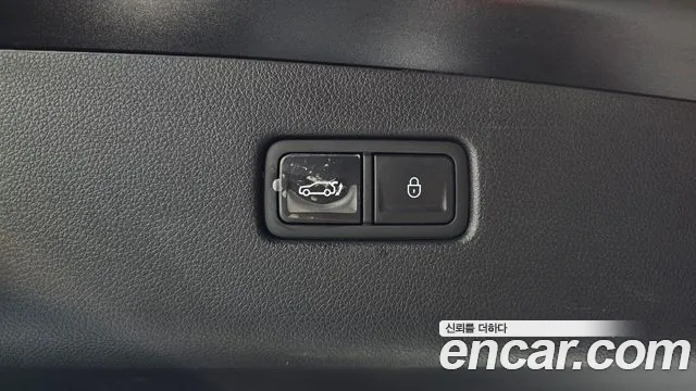 Genesis GV70 2.5T Бензин 2WD — Фото автомобиля 30