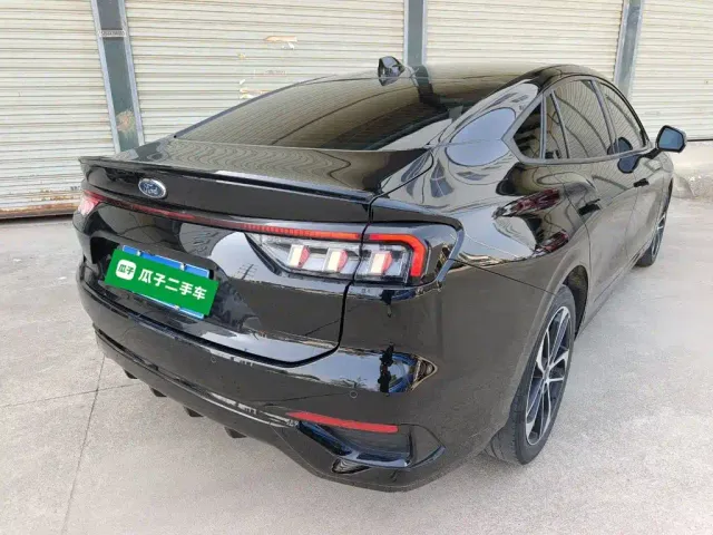 Ford Mondeo — Фото автомобиля 4