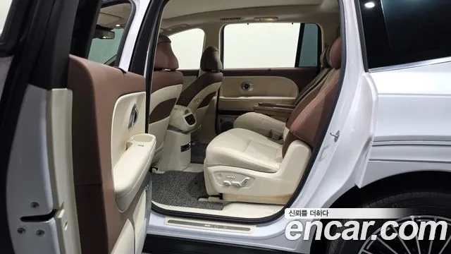 Hyundai Ioniq 9 — Фото автомобиля 16