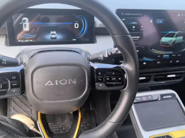 GAC Aion Y — Фото автомобиля 12