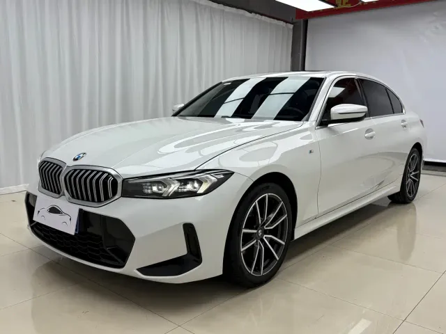 Фотография автомобиля — BMW 3 Series