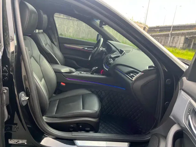 Cadillac CT5 — Фото автомобиля 11