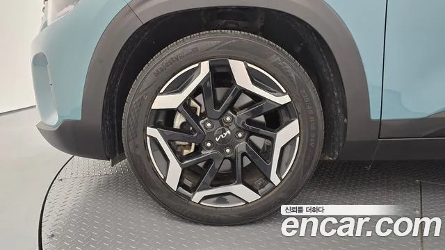 Kia Seltos Новый Seltos Бензин 1.6 турбо 2WD — Фото автомобиля 4