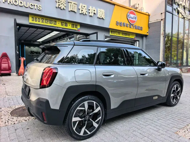 MINI Electric ACEMAN — Фото автомобиля 6