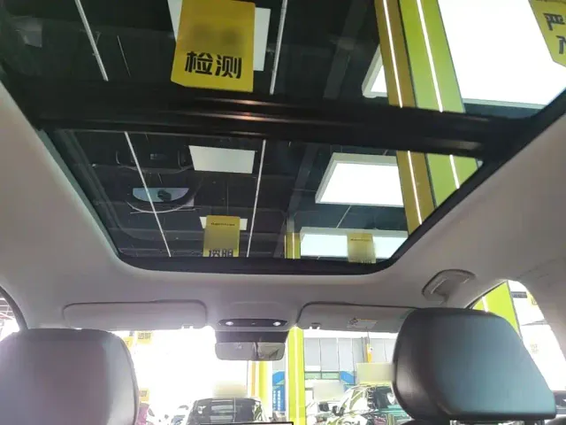 Geely Galaxy E5 — Фото автомобиля 17