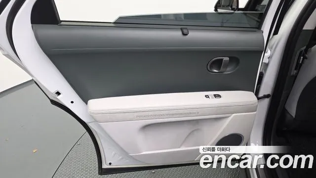 Hyundai Ioniq 5 — Фото автомобиля 14