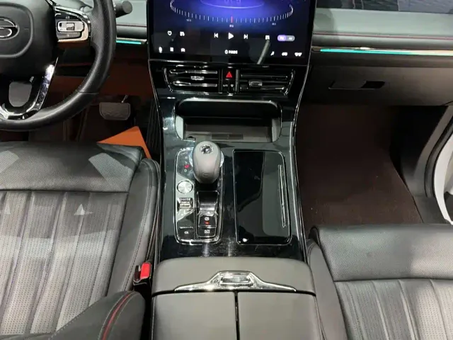 GAC Trumpchi M8 — Фото автомобиля 7