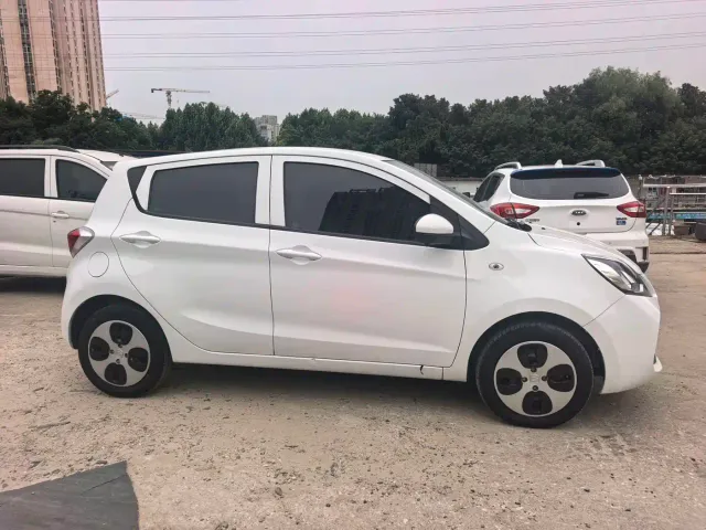 Changan Benben E-Star — Фото автомобиля 4