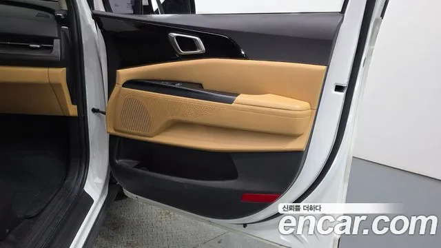 Kia Canival Carnival 4 поколение Бензин 9 мест Prestige — Фото автомобиля 24